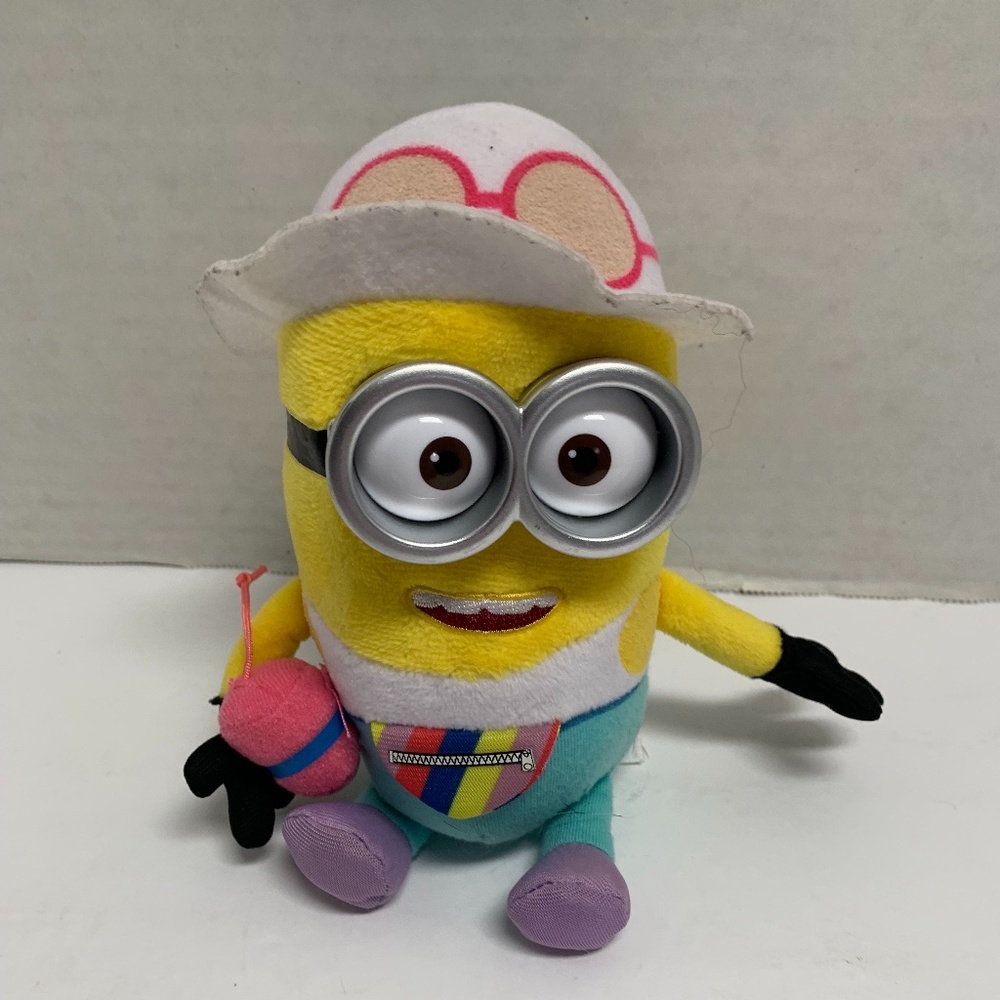 Ty Beanie Babies Jerry Despicable Me Minion 8 in Tall with Fanny pack - Picture 1 of 4